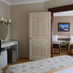 romance_hotel_family_room_03
